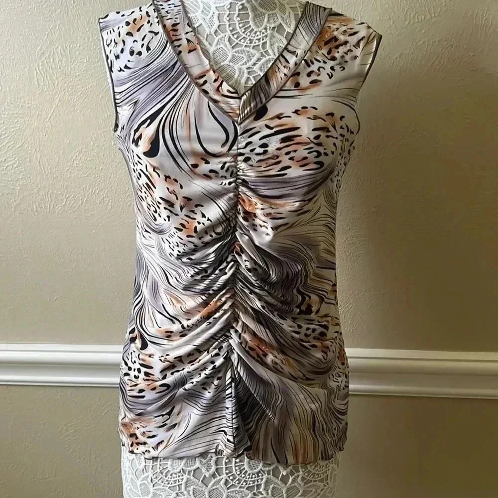 Animal print top